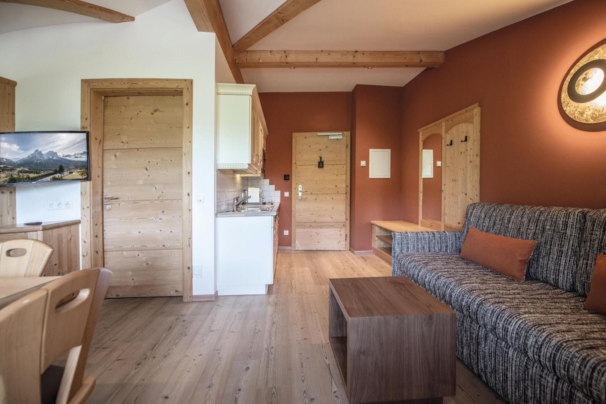 Aparthotel Sonus Alpis - Adults Only Castelrotto Pokoj fotografie